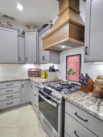 1044 Carter 154, Fremont, MO 63941