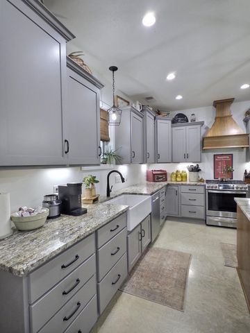 1044 Carter 154, Fremont, MO 63941