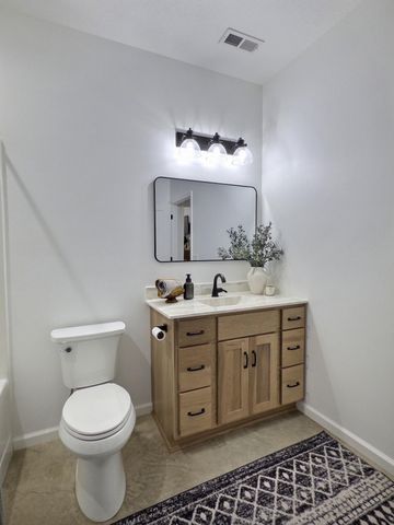 1044 Carter 154, Fremont, MO 63941