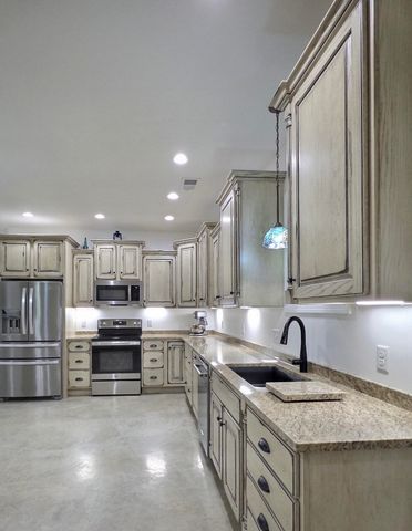 1044 Carter 154, Fremont, MO 63941