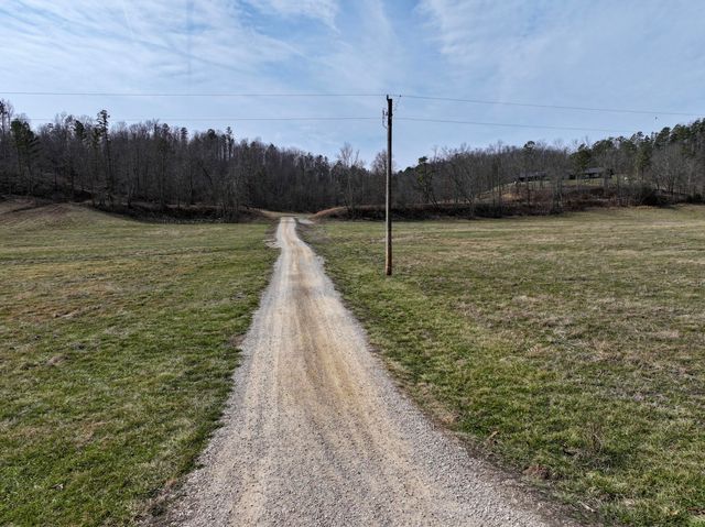 1044 Carter 154, Fremont, MO 63941