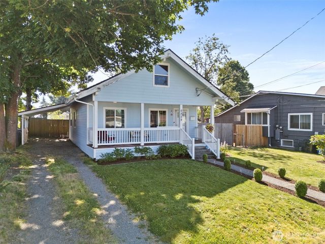 6829 S Thompson Avenue, Tacoma, WA 98408