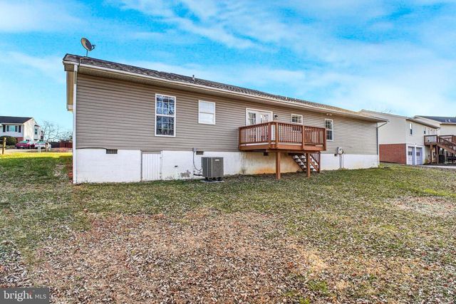 804 SHAMROCK DR, Fredericksburg, VA 22407