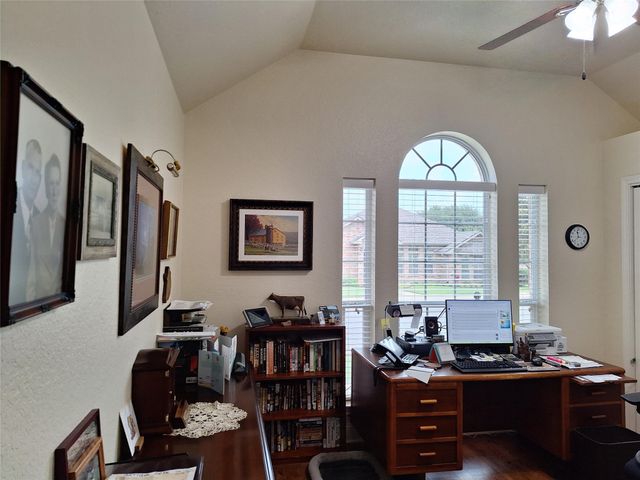 1810 Park Place, Mineola, TX 75773