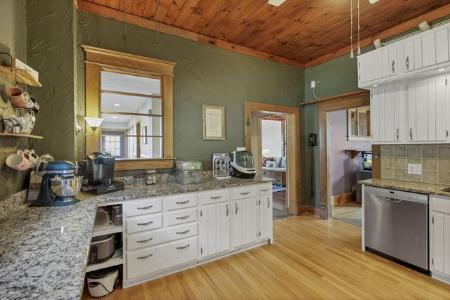 48 Hill Street, Logan, OH 43138