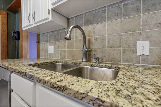 48 Hill Street, Logan, OH 43138