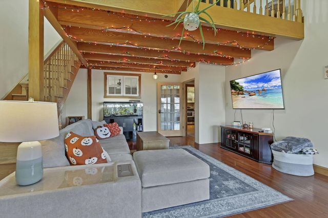 48 Hill Street, Logan, OH 43138