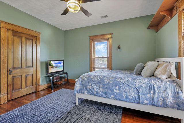 48 Hill Street, Logan, OH 43138