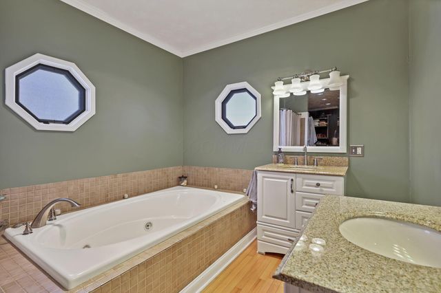 48 Hill Street, Logan, OH 43138