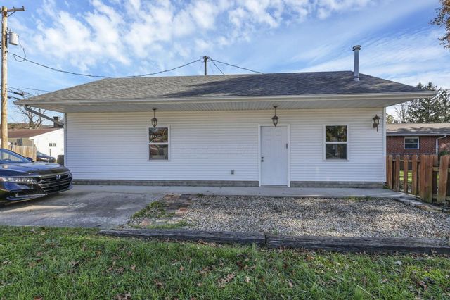 48 Hill Street, Logan, OH 43138