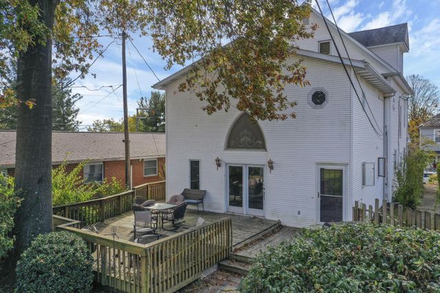 48 Hill Street, Logan, OH 43138