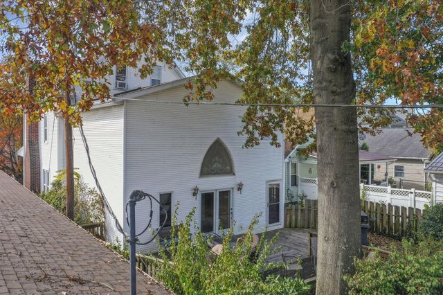 48 Hill Street, Logan, OH 43138