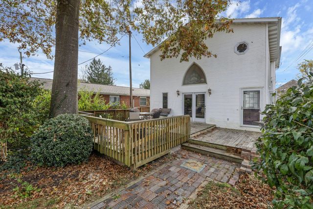 48 Hill Street, Logan, OH 43138