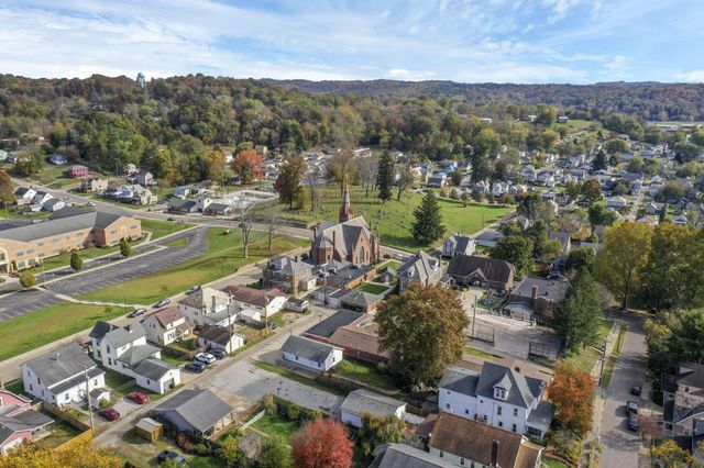 48 Hill Street, Logan, OH 43138