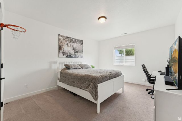 6241 W ARRANMORE DR, South Jordan, UT 84009