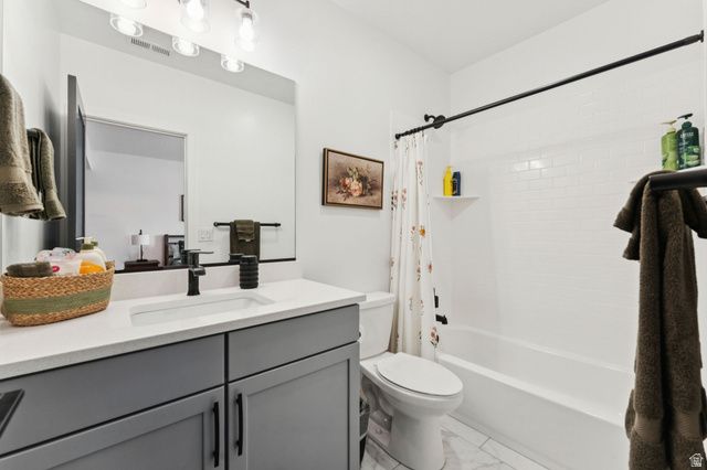 6241 W ARRANMORE DR, South Jordan, UT 84009