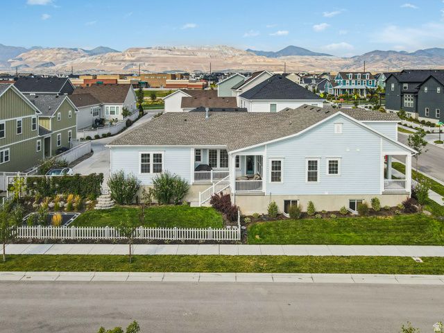 6241 W ARRANMORE DR, South Jordan, UT 84009