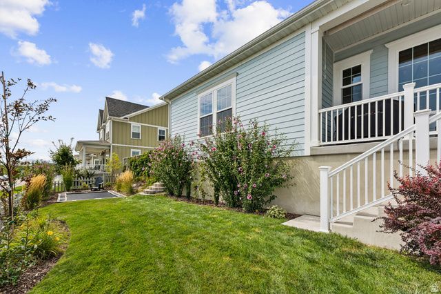 6241 W ARRANMORE DR, South Jordan, UT 84009