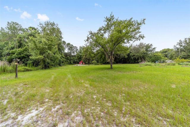 11895 SE 136TH COURT, Ocklawaha, FL 32179