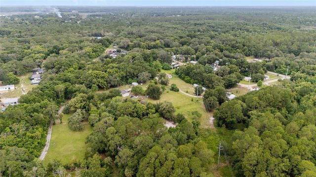 11895 SE 136TH COURT, Ocklawaha, FL 32179