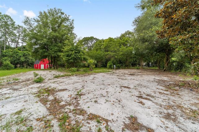 11895 SE 136TH COURT, Ocklawaha, FL 32179