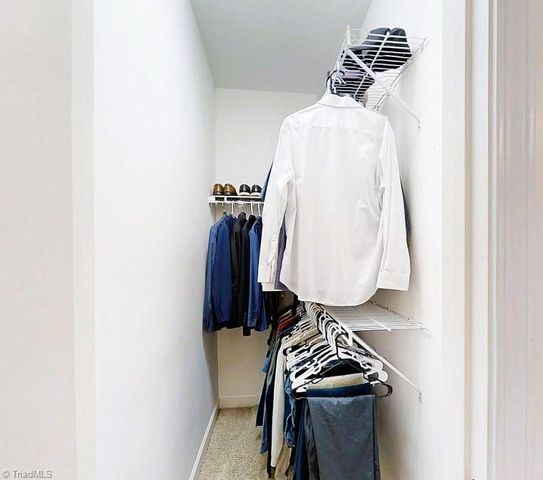 270 Plumstead Lane, Clemmons, NC 27012