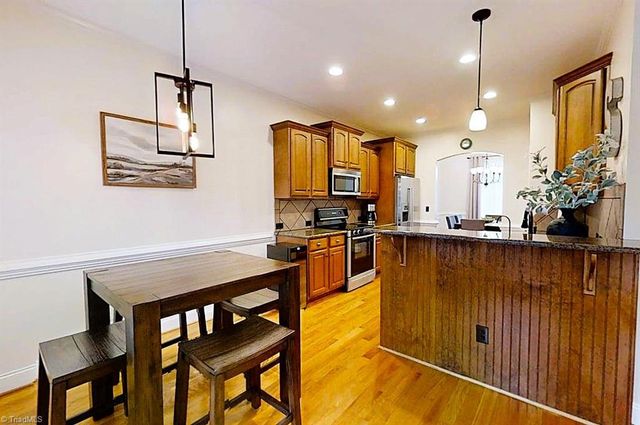 270 Plumstead Lane, Clemmons, NC 27012