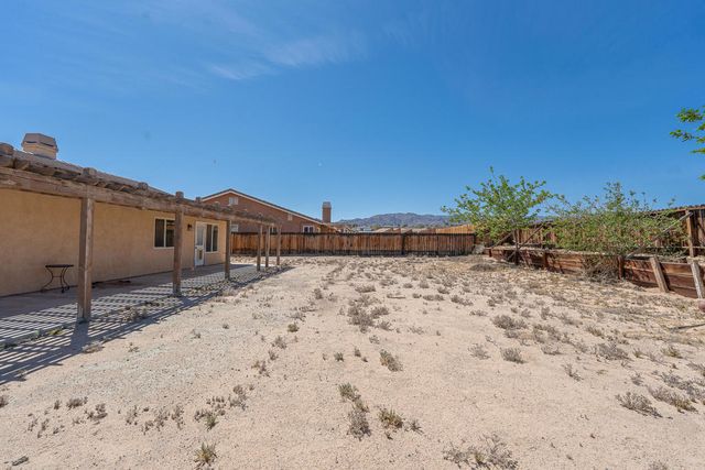 5154 Split Rock Avenue, 29 Palms, CA 92277