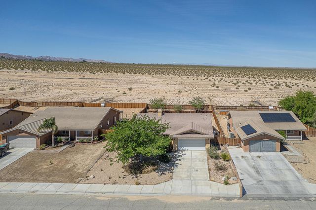 5154 Split Rock Avenue, 29 Palms, CA 92277