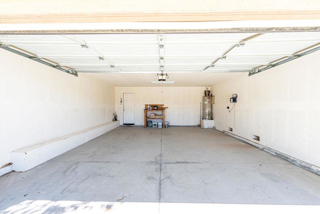 5154 Split Rock Avenue, 29 Palms, CA 92277