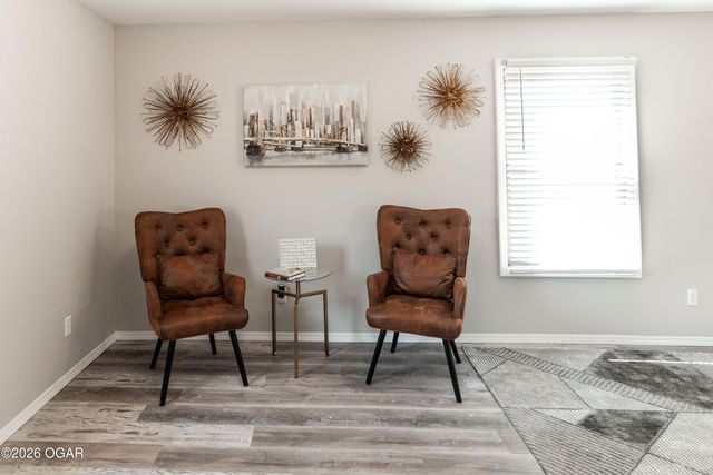 710 Briarbrook Drive, Carl Junction, MO 64834