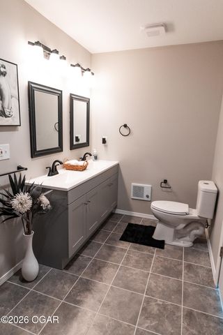 710 Briarbrook Drive, Carl Junction, MO 64834