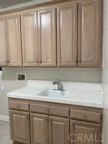 14253 Meadowlands, Riverside, CA 92503