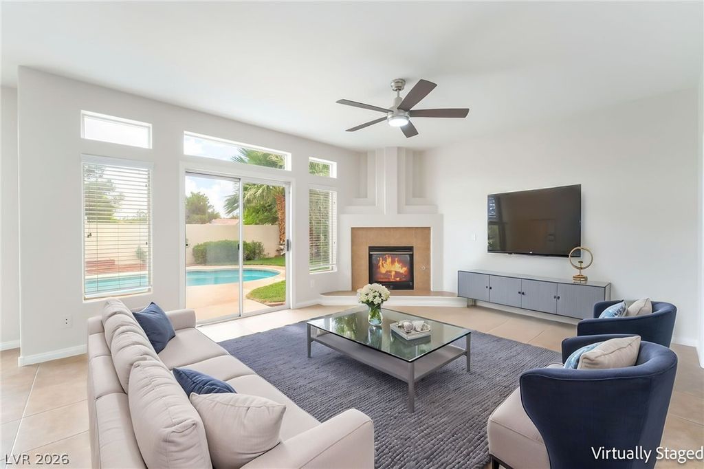 8815 La Manga Avenue, Las Vegas, NV 89147 — photo 4