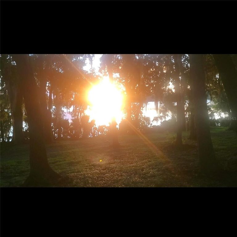 Image 10 of property listing at 2818 SW 14TH DRIVE 107, Gainesville, FL 32608