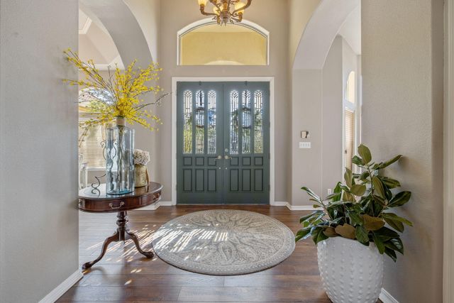 6614 W Vassar Avenue, Visalia, CA 93277