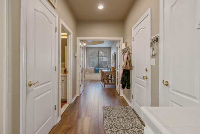 6614 W Vassar Avenue, Visalia, CA 93277