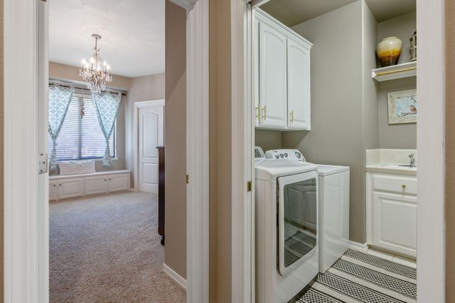 6614 W Vassar Avenue, Visalia, CA 93277