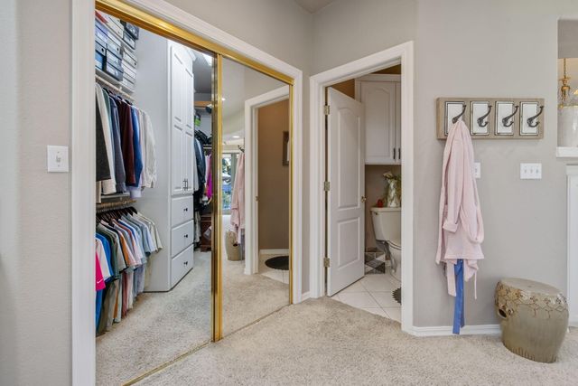 6614 W Vassar Avenue, Visalia, CA 93277