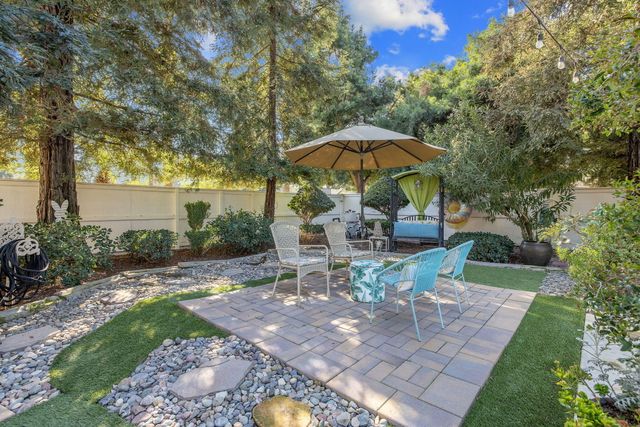 6614 W Vassar Avenue, Visalia, CA 93277