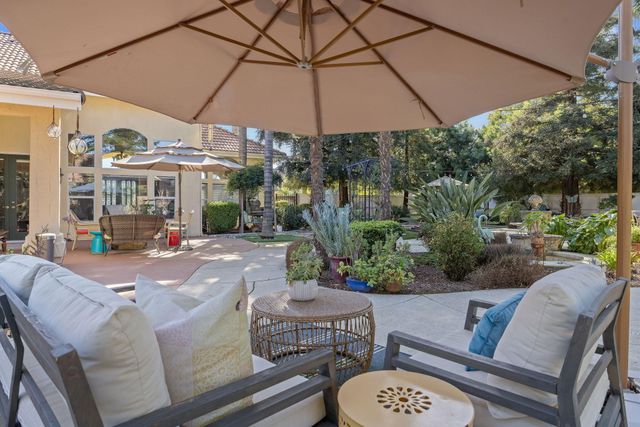 6614 W Vassar Avenue, Visalia, CA 93277