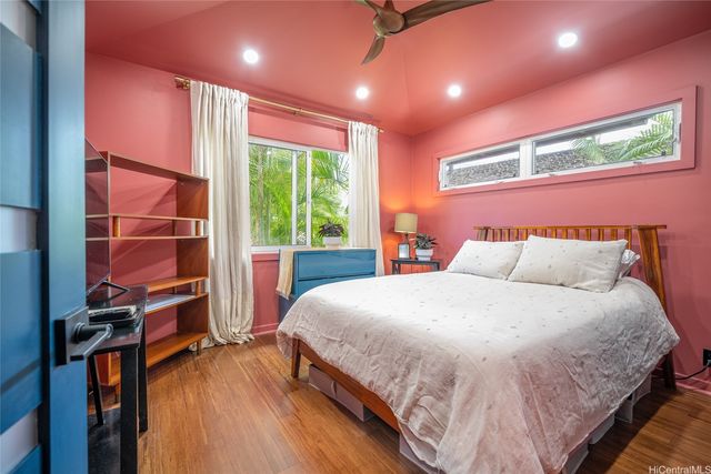 427 Akoakoa Place, Kailua, HI 96734