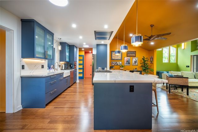 427 Akoakoa Place, Kailua, HI 96734