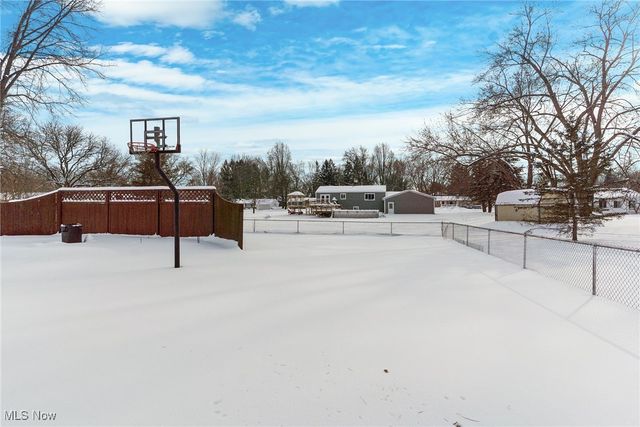 71 Hilltop Boulevard, Canfield, OH 44406