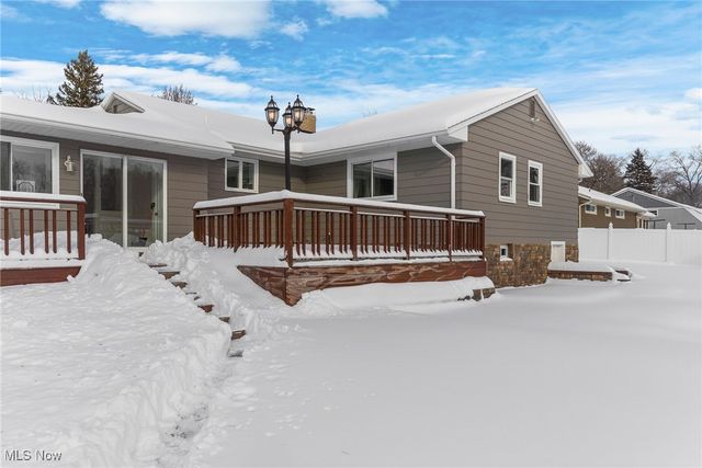 71 Hilltop Boulevard, Canfield, OH 44406