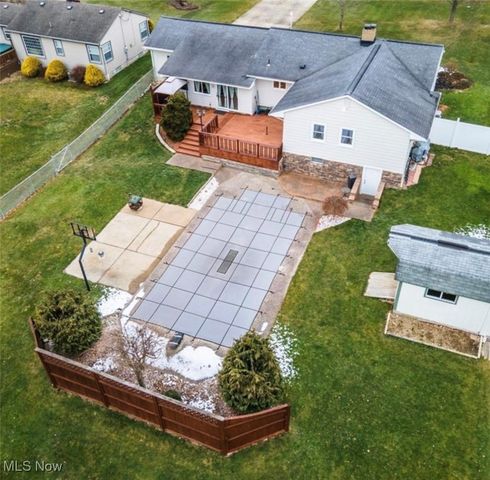 71 Hilltop Boulevard, Canfield, OH 44406