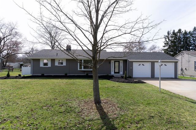 71 Hilltop Boulevard, Canfield, OH 44406