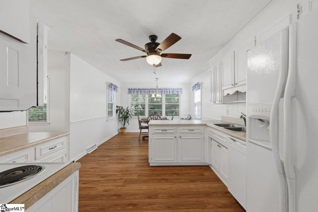 200 Eastcliffe Way, Greenville, SC 29611