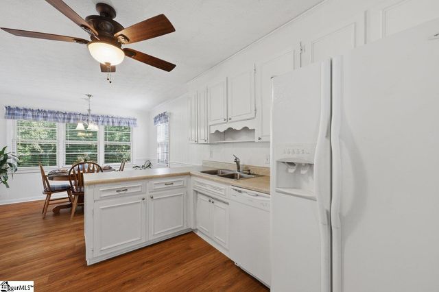 200 Eastcliffe Way, Greenville, SC 29611
