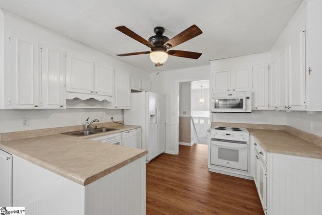 200 Eastcliffe Way, Greenville, SC 29611